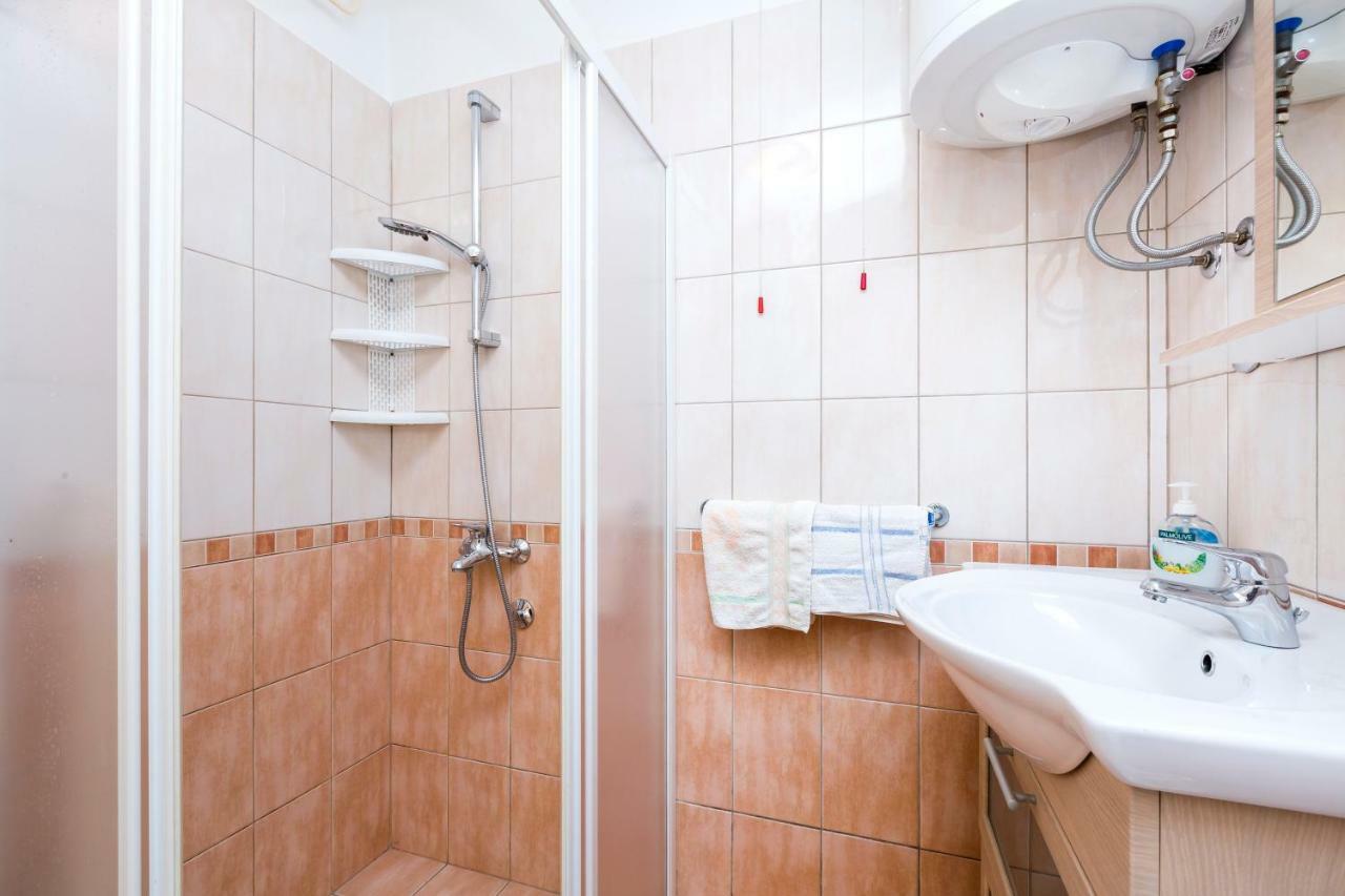 Apartment Marija Mali Lošinj Dış mekan fotoğraf