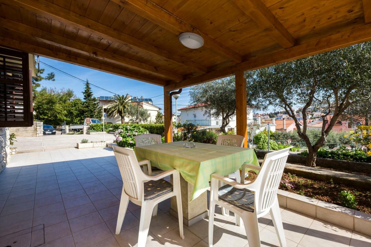 Apartment Marija Mali Lošinj Dış mekan fotoğraf
